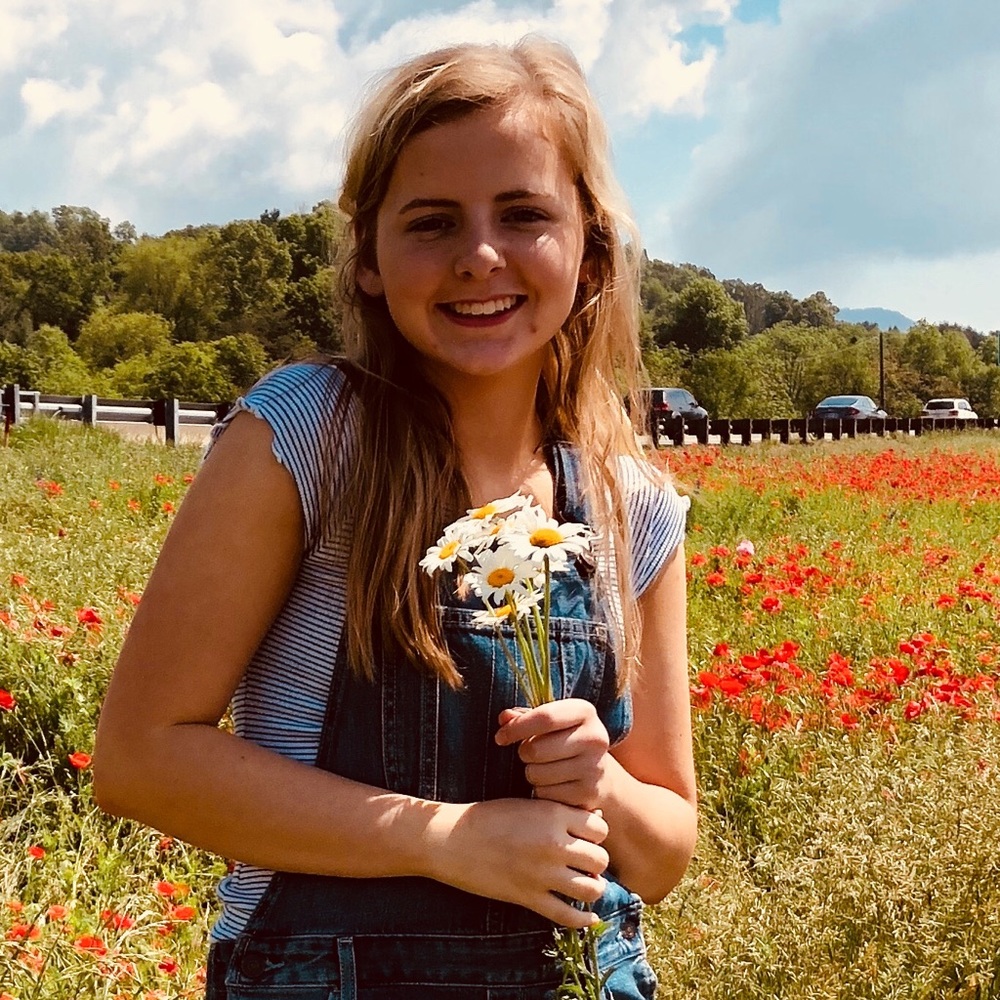 Meet your Posher, Emmie